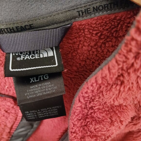 The North Face Raspberry Fleece Zip-up Jacket - Picture 9 of 9